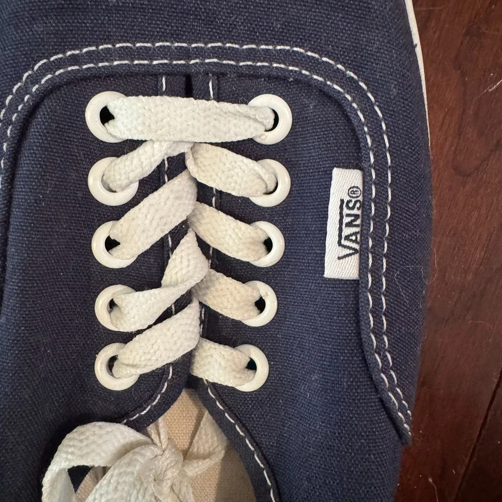 VANS Authentic Navy Blue Canvas Lace Up Low Top Sneakers Shows Womens 8 Mens 6.5